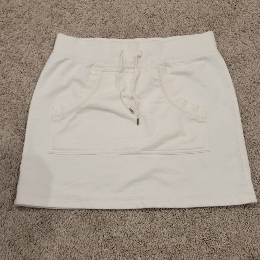 Norma Kamali Skirt Size Medium